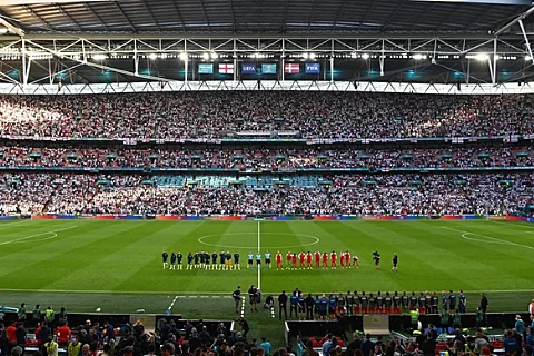 Chung kết EURO 2020 – vừa xem bóng đá vừa ăn gì ngon?