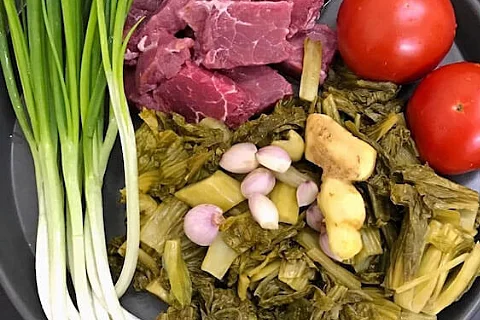 com thit bo kho dua