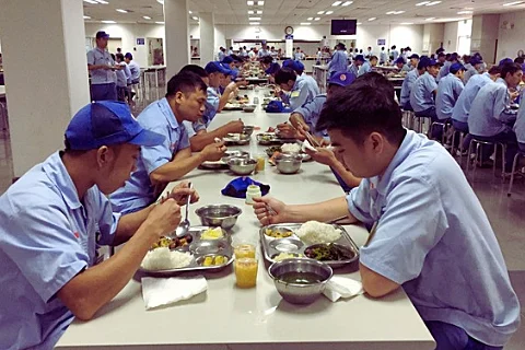 Thực đơn suất ăn công nghiệp chất lượng, giá tốt tại Hà Nội